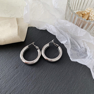 Ring hoop earrings