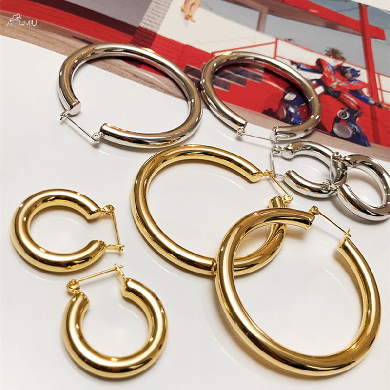 Ring hoop earrings